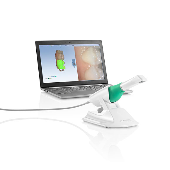 Planmeca Emerald S scanner with PlanCAD Design Center software
